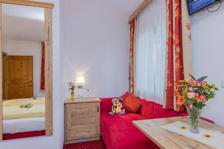 Hotel - Pension Oetzmooshof Sankt Johann im Pongau Zewnętrze zdjęcie