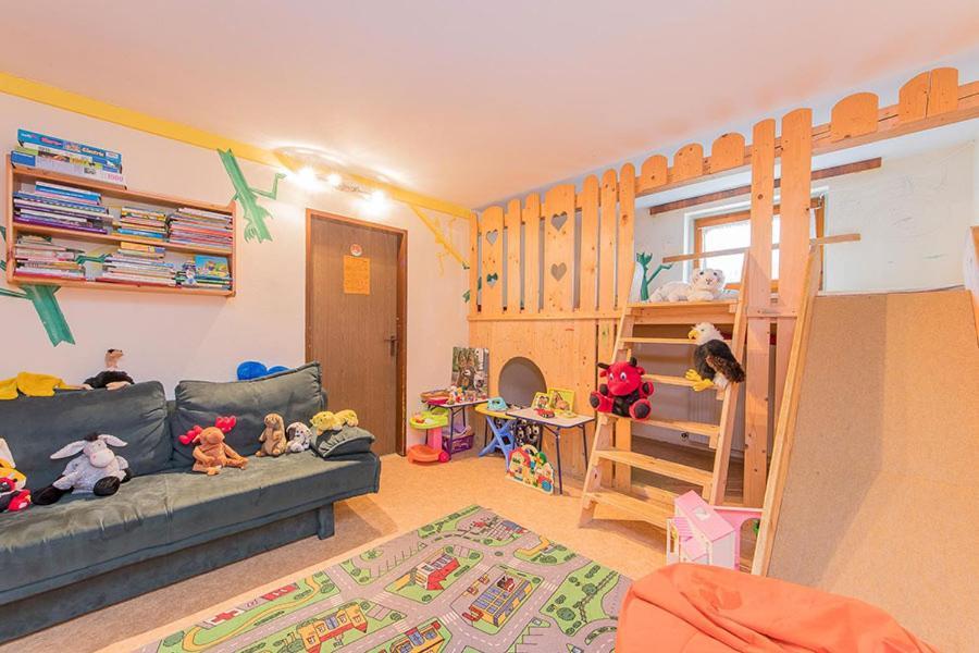 Hotel - Pension Oetzmooshof Sankt Johann im Pongau Zewnętrze zdjęcie